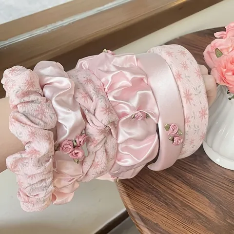 Women Vintage Pink Floral Padded Headband Ruched Wide Hair Band With 3D Flower Elegant Satin Hair Hoop Hair Accessories