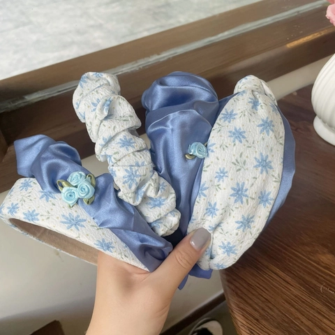 Koreanischer Stil Marineblau Satin Gerafft Stirnband Elegant Gepolsterter Schwamm Haarband Mit Stoffblumen Für Damen Haarschmuck