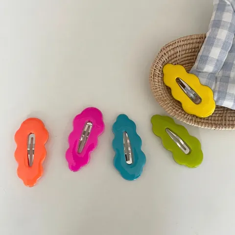 Cute Wave Shaped Acrylic Colorful BB Hair Clip Korean Sweet Candy Color Bangs Side Clip For Women Girls Hair Accessories