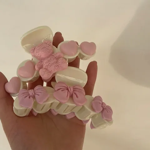 Pince à Cheveux Requin Doux Ours Rose Nœud pour Femmes Mignonne Pince en Acrylique Motif Relief Accessoires Cheveux Filles