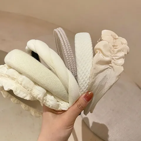 Cerchietto per Capelli in Stile INS Coreano da Donna Bianco Plissettato con Fiocco Fascia Spugna Imbottita Larga Accessori per Capelli