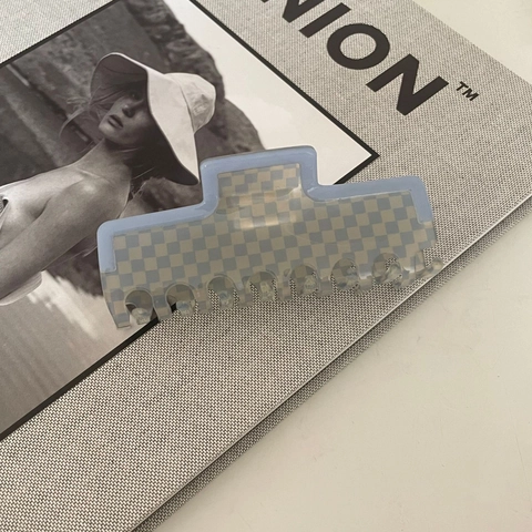 French INS Blue White Checkerboard Acetate Hair Claw Large Shark Clip For Women Elegant Vintage Hair Accessories Hairpin