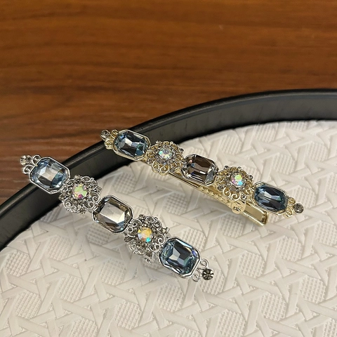 Vintage Legierung Strass Entenschnabel Haarklammer Luxus Geometrische Kristall Blume Haarnadel Für Damen Alltag Party Kopfschmuck Geschenk