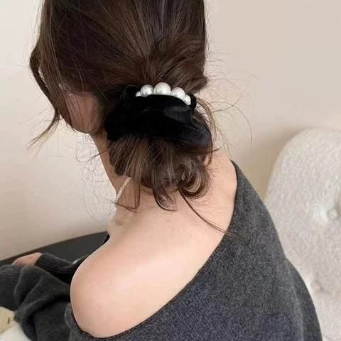Eleganti Scrunchies in Velluto per Donna Stile Coreano Elastici per Capelli Plissettati con Decorazione di Perle Artificiali