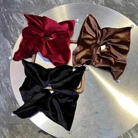 Elegante Elastico Per Capelli Quadrato In Velluto Con Fiocco E Perle Artificiali Retrò Autunno Inverno Decorazione Coda Di Cavallo Donna