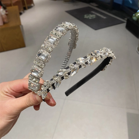Cerchietto a Foglia Geometrica con Strass Lucidi Elegante Cerchietto per Capelli in Cristallo di Lega Accessori per Capelli Scintillanti per Donna Matrimonio Gioielli per Feste
