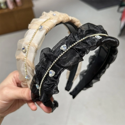 Elegante Cerchietto in Rete Piegghettata da Donna Con Cuore di Strass Catena d'Oro Cerchio per Capelli Alto Vintage Coreano