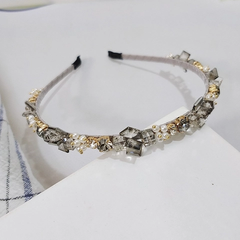 Elegant Rhinestone Faux Artificial Pearl Crystal Headband Handmade Woven Hair Band Vintage Hair Hoop For Wedding Banquet Women Accessory
