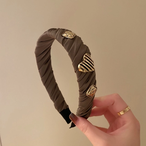 Cerchietto in Raso Increspato in Stile Vintage Francese per Donna Ciondoli a Cuore a Scacchi in Lega Dorata Fascia Larga Plissettata Decorativa