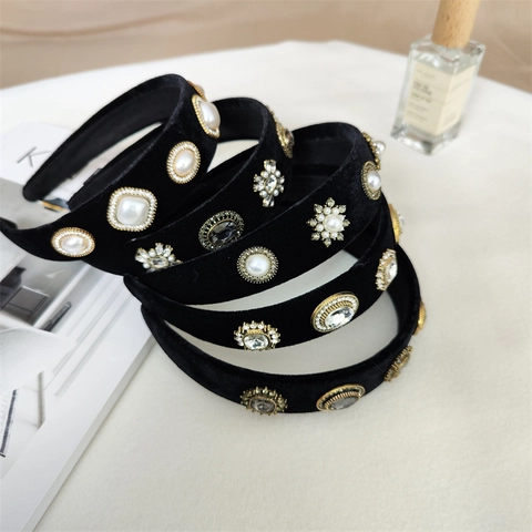Diadema de Terciopelo Negro Ancha Estilo Barroco con Adornos de Estrás y Perlas Artificiales Joyería Retro Accesorio de Pelo Mujer
