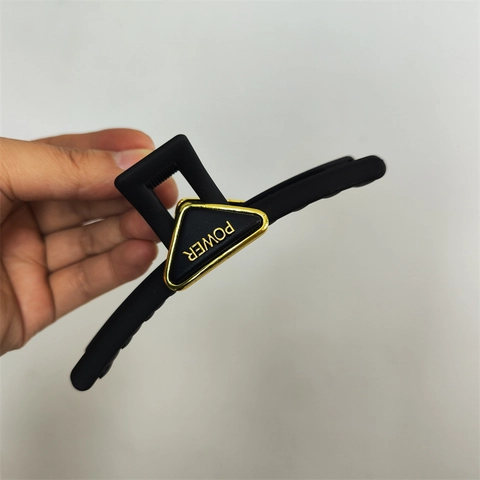 Pinza per Capelli Nera Opaca in Acrilico con Decorazione a Triangolo Stile Coreano Grande Fermaglio Accessori per Capelli Donna