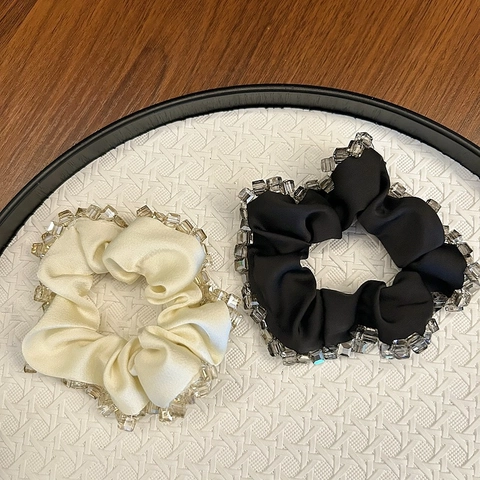 Scrunchie di Lusso in Raso con Bordo di Cristallo Grande Anello per Capelli Donna Elegante Corda per Capelli Fatta a Mano Accessorio