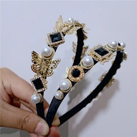 Cerchietto Barocco Vintage da Donna Lega Dorata Farfalla Strass Perla Artificiale Stile Palazzo Accessori per Capelli