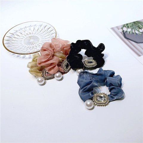 Elegant Satin Haargummi Mit Großen Rechteckigen Strassstein Kunstperle Anhänger Retro Koreanischen Stil Damen Haarschmuck