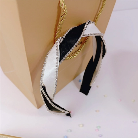 Fashion Sparkling Rhinestone Headband Twisted Knot Satin Fabric Hair Hoop Sweet Simple Headwear For Women Hair Accessory