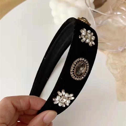 Serre-tête Large en Velours Noir Vintage Baroque pour Femmes Élégant Serre-tête Rembourré avec Perles Artificielles et Strass Accessoire de Mode