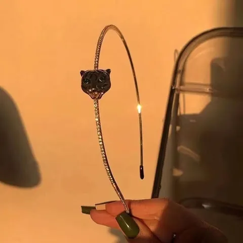 Cerchietto per Capelli Vintage in Lega d'Oro con Testa di Leopardo Strass Pave Occhi Verdi Stile Panthere Elegante per Donna
