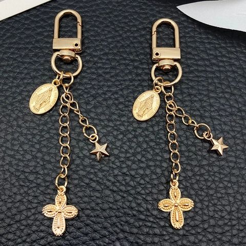 Porte-clés Religieux en Alliage de Zinc Or KC Avec Pendentifs Croix Étoile Médaille Vierge Marie Charme de Sac à Dos Vintage Unisexe