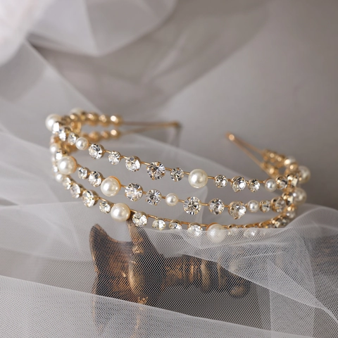 Elegante Cerchietto a Tre Strati in Lega d'Oro con Strass e Perle Artificiali Sposa Matrimonio Gioielli per Capelli Donna Festa