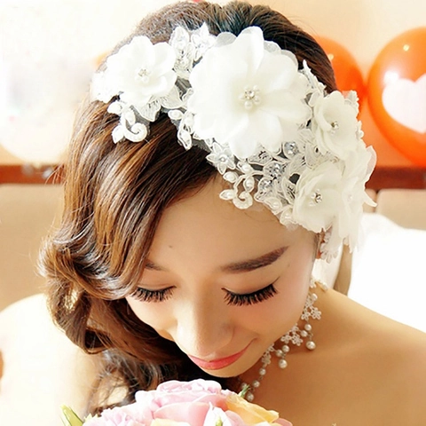 Copricapo da Sposa Fatto a Mano in Pizzo Coreano a Forma di Fiore Con Perla Artificiale Strass Bianco Accessorio Sposa Donna