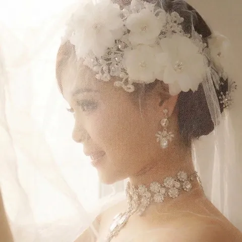 Copricapo da Sposa Fatto a Mano in Pizzo Coreano a Forma di Fiore Con Perla Artificiale Strass Bianco Accessorio Sposa Donna