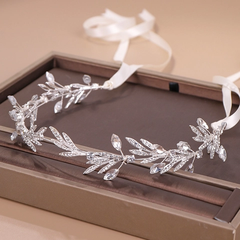 Eleganter Blatt Strass Braut Haarschmuck Silber Legierung Haar Ranke Mit Weißem Band Für Hochzeit Party Damen Haarschmuck