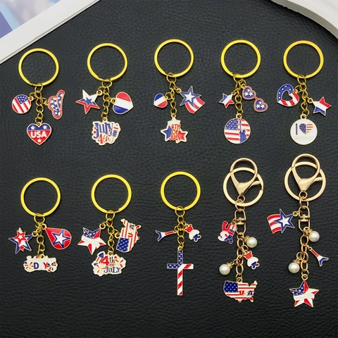 Portachiavi con Bandiera USA per il Giorno dell'Indipendenza in Lega di Zinco Smalto Stella Patriottica Cuore Pendente