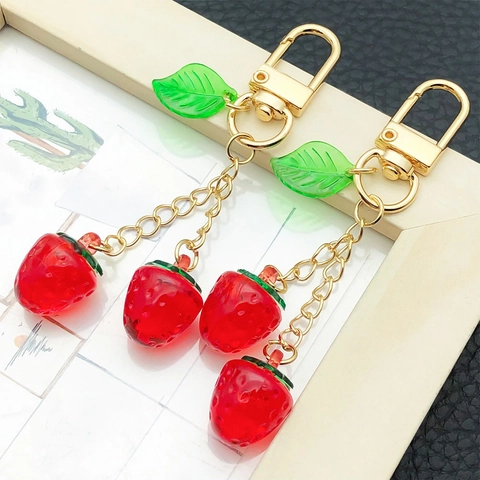 Süß Harz Simulation Erdbeere Kirsche Frucht Schlüsselanhänger Lichtdurchlässig Tasche Anhänger Golden Legierung Schlüsselring