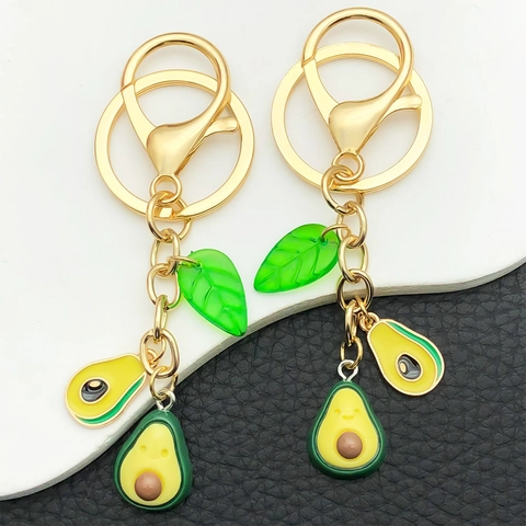Kreativer Simulation Frucht Schlüsselanhänger Gold Legierung Harz Avocado Ananas Banane Zitrone Birne Anhänger Rucksack Schlüsselanhänger Dekor Geschenk