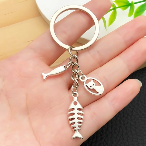 Vintage Zinklegering Kat Visgraat Sleutelhanger Antiek Zilver Schattige Kitty Tas Hanger Charm Sleutelring Cadeau