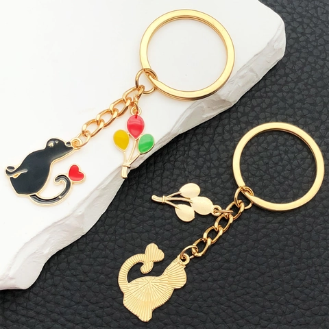 Schattige Cartoon Zwarte Kat Met Rood Hart Ballon Sleutelhanger Goud Zinklegering Emaille Tas Hanger Auto Sleutelring Sieraden Cadeau