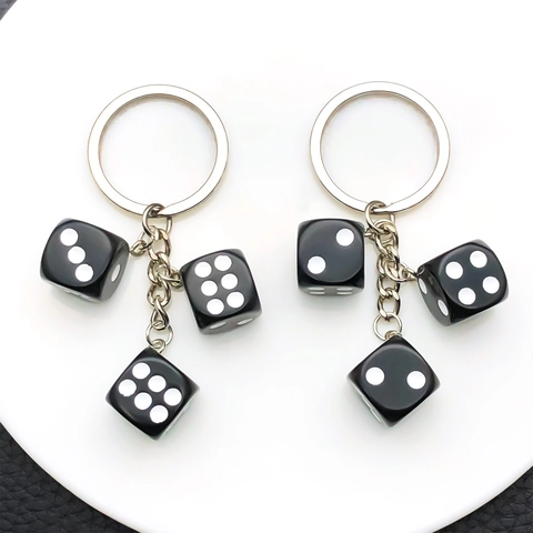 Creatieve Hars Dobbelsteen Sleutelhanger Voor Heren Dames Auto Tas Hanger Geometrische 3D Dobbelstenen Sleutelring Handgemaakt Cadeau