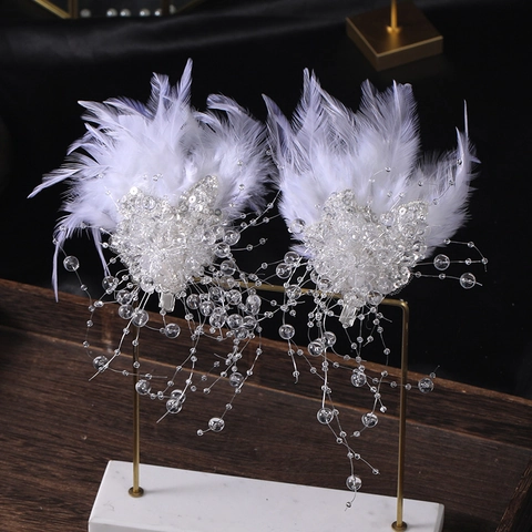 Eleganti Fermagli per Capelli in Piuma Bianca Paio Nappa di Perline Fatti a Mano Clip a Becco d'Anatra per Matrimonio Sposa