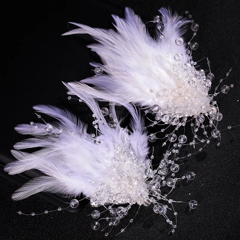 Eleganti Fermagli per Capelli in Piuma Bianca Paio Nappa di Perline Fatti a Mano Clip a Becco d'Anatra per Matrimonio Sposa