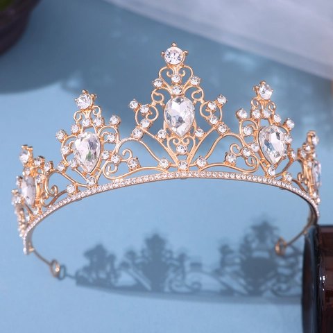 Corona in Lega di Strass Vintage Barocca per Sposa Copricapo Cavo in Stile Europeo di Lusso Tiara per Matrimonio Festa Donna