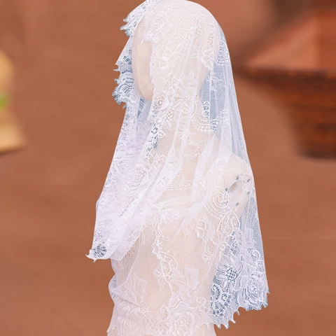 Voile de Mariée Élégant en Dentelle Broderie Florale Bordure de Cils Accessoires de Cheveux Mariage pour Mariée Photographie Maquillage