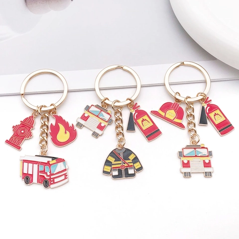 Kreatives Feuerwehrmann Feuerwehrauto Feuerlöscher Hydrant Metall Schlüsselanhänger Set Legierung Emaille Thema Geschenk Für Kinder