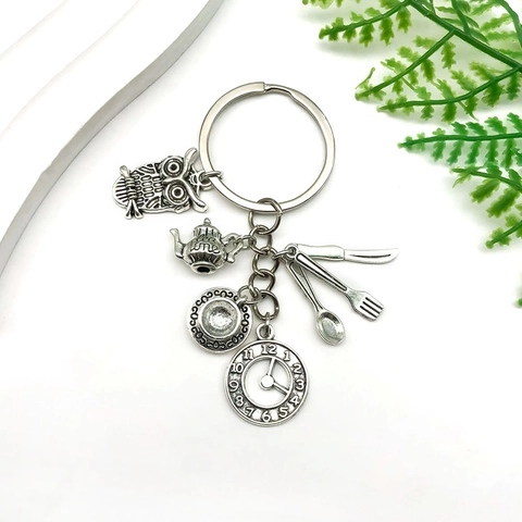 Alice Im Wunderland Teezeit Schlüsselanhänger Set Zinklegierung Altsilber Teekanne Eule Uhr Geschirr Anhänger Schlüsselring Geschenk