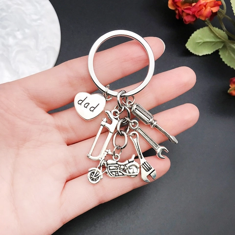 Dad Heart Keychain With Mini Tools Screwdriver Wrench Saw Motorcycle Pendants Antique Silver Metal Keyring Father's Day Gift