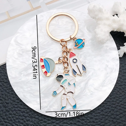 Portachiavi in Smalto Astronauta Razzo UFO Spazio Cartone Animato Lega di Zinco Placcato Oro Pendente per Borsa Regalo per Bambini Studenti