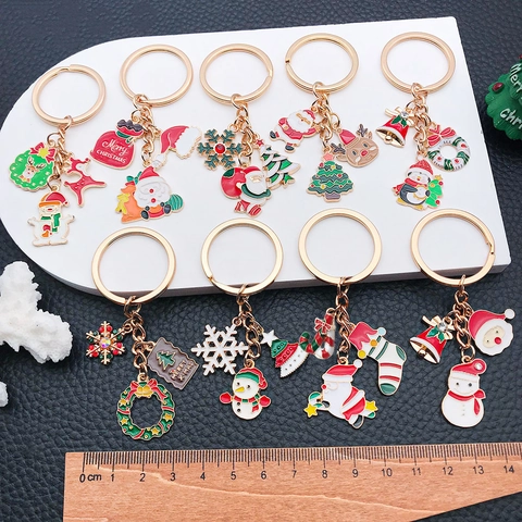 Mignon Porte-clés de Noël en Émail Alliage Père Noël Bonhomme de Neige Renne Sapin de Noël Pendentif Porte-clés Cadeau Festif