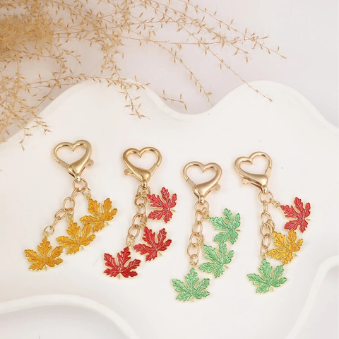 Colorful Maple Leaf Keychain With Heart Clasp Enamel Leaf Bag Pendant Lucky Autumn Maple Leaf Keyring Gift For Women Friends