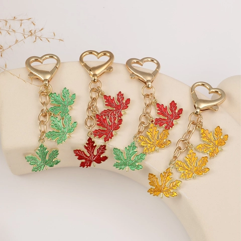 Colorful Maple Leaf Keychain With Heart Clasp Enamel Leaf Bag Pendant Lucky Autumn Maple Leaf Keyring Gift For Women Friends