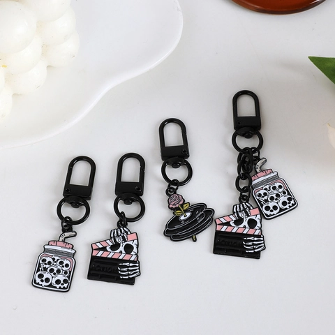 Gothic Skull Movie Clapperboard Rose Vinyl Record Enamel Zinc Alloy Keychain Halloween Party Decoration Gift For Women Men