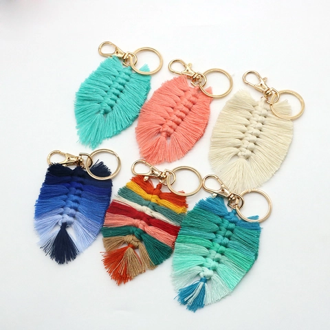 Llavero de Macramé Bohemio Hecho a Mano Hilo de Algodón Hoja Pluma Colgante de Bolso para Mujeres Regalo