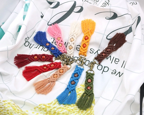 Bohemian Handmade Macrame Keychain With Wood Beads Tassel Cotton Braided Bag Charm For Women Keys Decoration Gift
