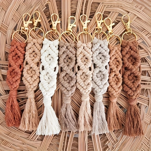 Handgefertigter Macrame Schlüsselanhänger Boho Baumwolle Quaste Taschenanhänger Für Damen Legierung Karabinerverschluss Nordic Braided Autozubehör