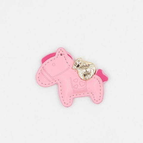 Modisch PU Leder Pferd Schlüsselanhänger Mit Gold Metall Glücksbeutel Anhänger Tier Taschenanhänger Glück Reichtum Pferd Keychain Damen