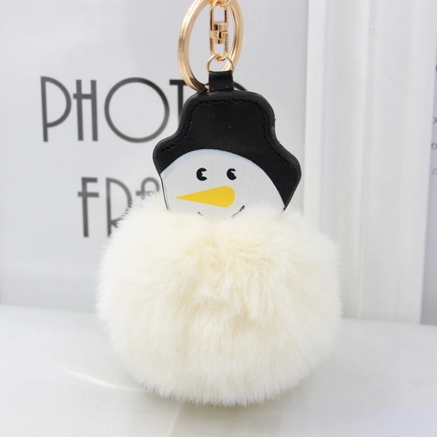 Artificial Fur Snowman Ball Keychain Cute Cartoon Christmas Bag Pendant With Alloy Ring Leather Patch Winter Gift Accessories