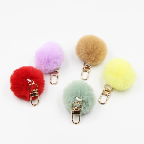 Porte-clés Pompon en Fausse Fourrure Douce pour Femmes Filles Pendentif de Sac Boule en Peluche Avec Fermoir Mousqueton en Métal